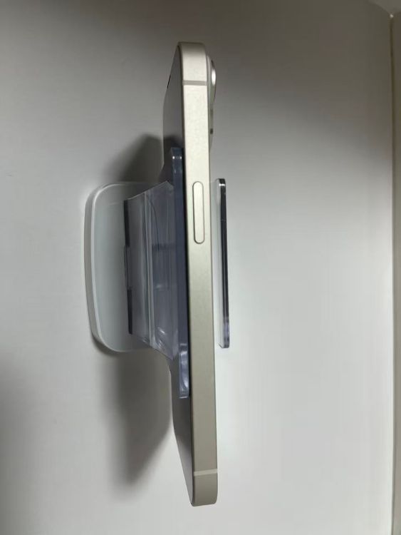 �Хåƥ꡼100��iPhone 14 256GB �������饤�ȡ��¿��ݾ� SIM�ե꡼