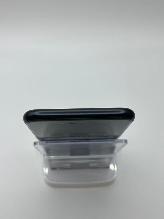 �Хåƥ꡼96�����դ�iPhone SE ��3���� �ߥåɥʥ���64GB �¿��ݾ�SIM�ե꡼