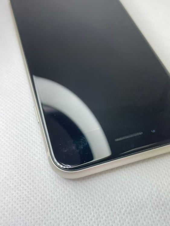 �Хƥå�90��iPhoneSE��3����64GB�������饤��SIM�ե꡼����ȯ��