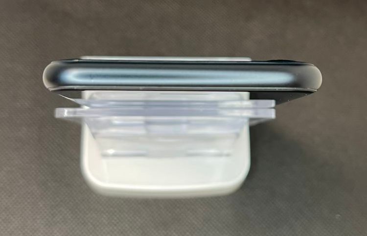 �Хåƥ꡼100��iPhone SE ��3���� �ߥåɥʥ��ȡ�64GB ���¿��ݾ� SIM�ե꡼