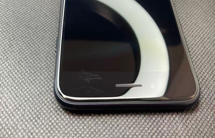 �Хåƥ꡼95��iPhone SE ��3���� �ߥåɥʥ��ȡ�64GB ���¿��ݾ� SIM�ե꡼