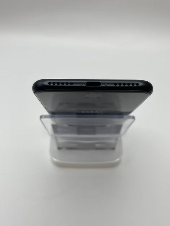 �Хåƥ꡼100����°��3�����å��դ�iPhone SE ��3���� �ߥåɥʥ���128GB �¿��ݾ�