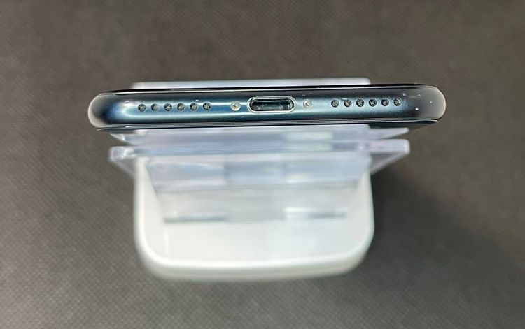 �Хåƥ꡼89��iPhone SE ��3���� �ߥåɥʥ��ȡ�64GB ���¿��ݾ� SIM�ե꡼