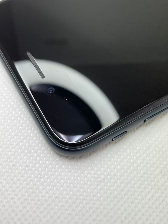 �Хƥå�87��iPhone SE ��3���� �ߥåɥʥ��ȡ�64GB ��SIM�ե꡼����