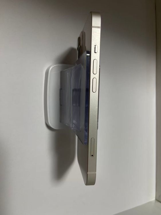 �Хåƥ꡼100��iPhone 14 256GB �������饤�ȡ��¿��ݾ� SIM�ե꡼