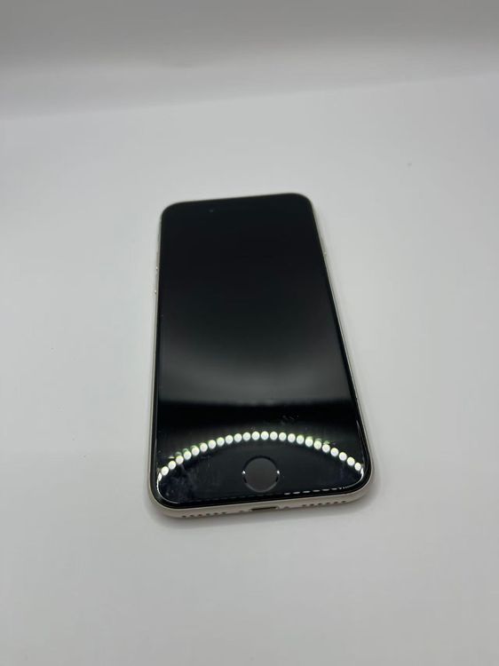 �Хåƥ꡼85��iPhone SE ��3���她�����饤��256GB �¿��ݾ���������ȯ��