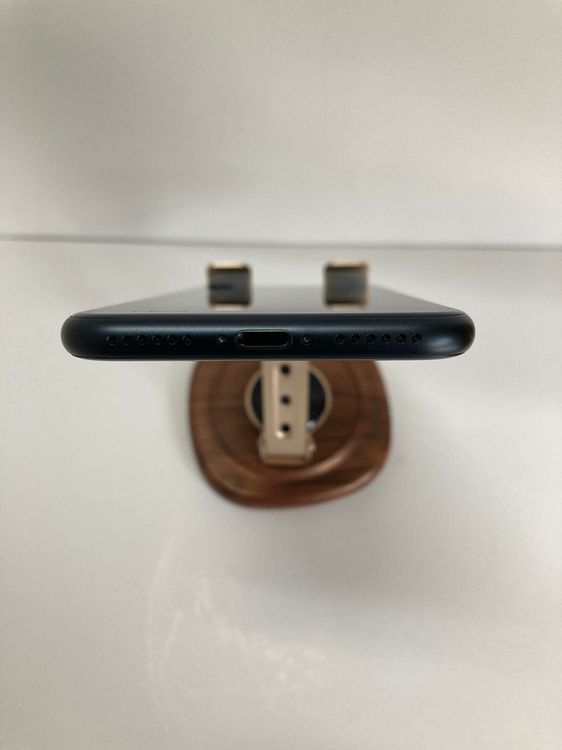 iPhoneSE3128GBߥåɥʥȡSIMե꡼ĶʥХƥå84