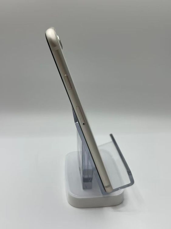 �Хƥå�97����°�ʣ����դ�iPhoneSE��3����64GB�������饤�Ȱ¿��ݾ�����ȯ��