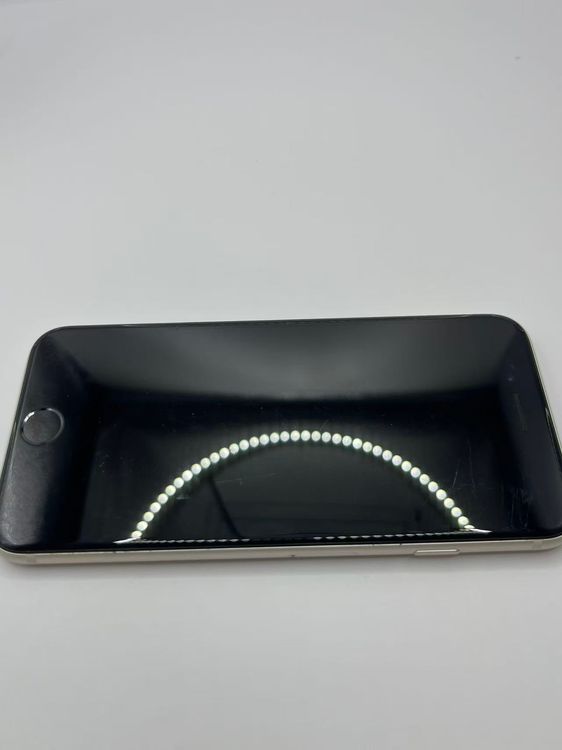 �Хåƥ꡼85��iPhone SE ��3���她�����饤��256GB �¿��ݾ���������ȯ��