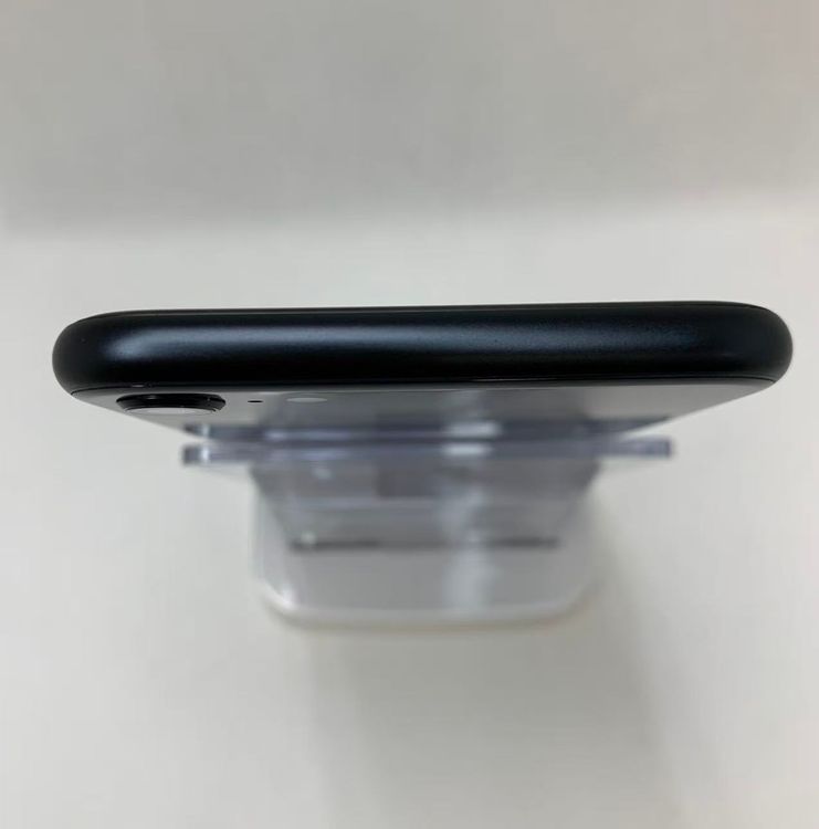 �Хƥå�97��iPhone SE ��3���� �ߥåɥʥ��ȡ�64GB ��SIM�ե꡼����