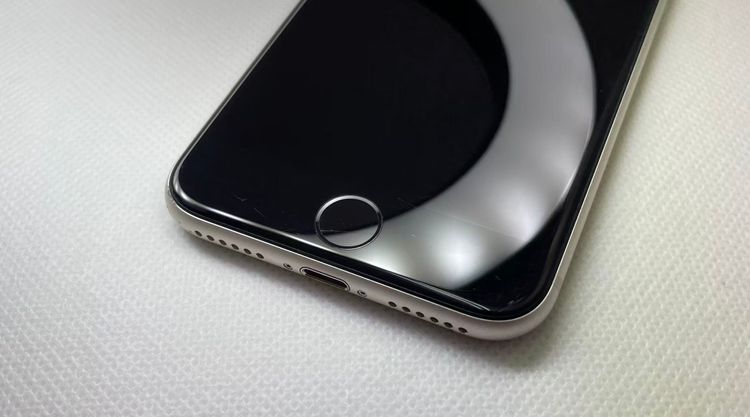 �Хåƥ꡼87��iPhoneSE��3����64GB�������饤��SIM�ե꡼����ȯ��