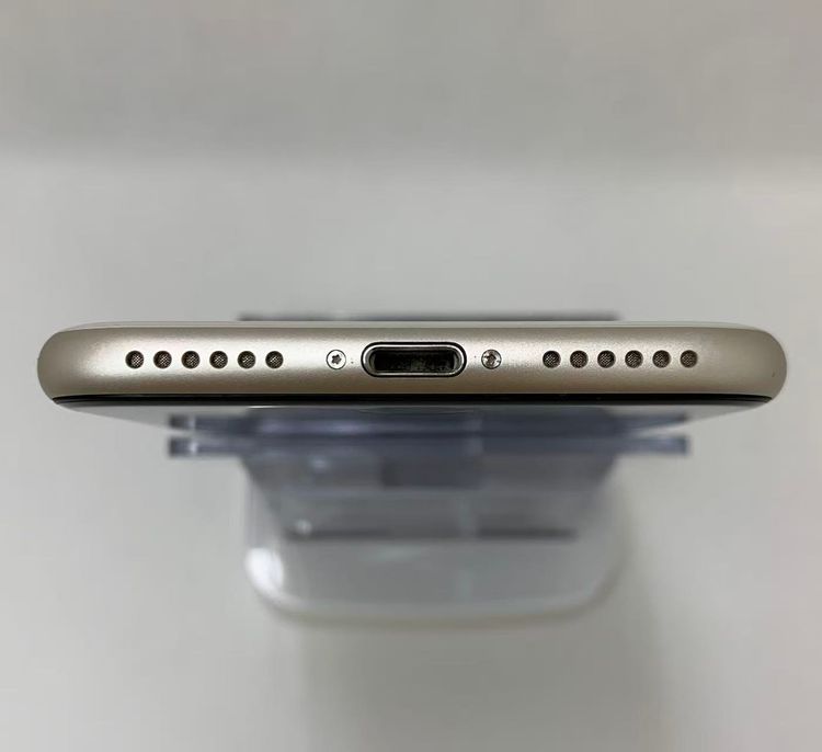 �Хƥå�83��iPhoneSE��3����64GB�������饤��SIM�ե꡼��������ȯ��