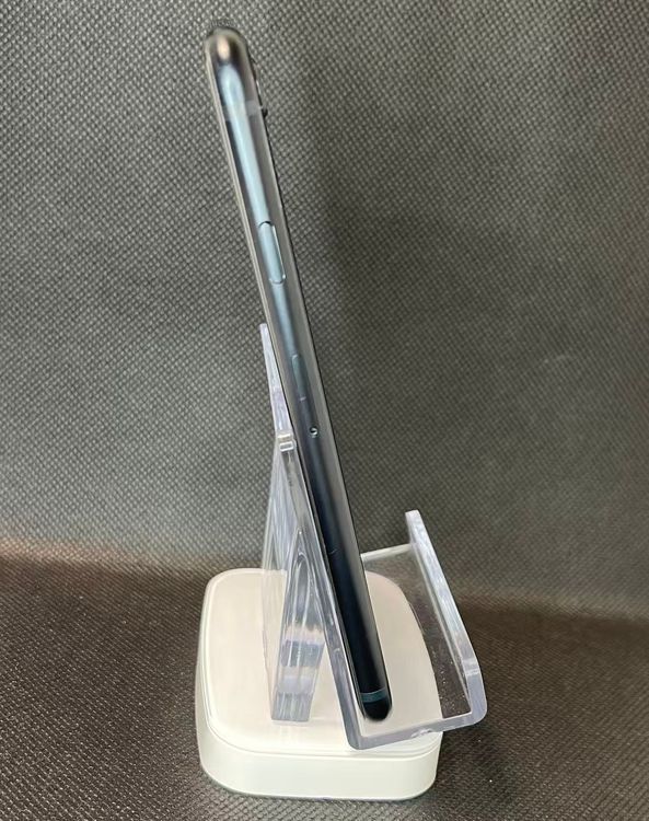 �Хåƥ꡼94��iPhone SE ��3���� �ߥåɥʥ��ȡ�64GB ���¿��ݾ� SIM�ե꡼