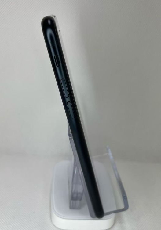 �Хƥå�84��iPhone SE ��3���� �ߥåɥʥ��ȡ�64GB ��SIM�ե꡼����