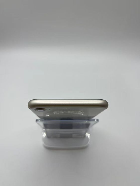 �Хƥå�81����°�ʣ����դ�iPhoneSE��3����64GB�������饤��SIM�ե꡼����