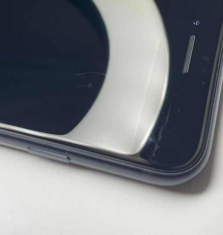 �Хåƥ꡼99����°��3�����å��դ�iPhone SE ��3���� �ߥåɥʥ���64GB �¿��ݾ�