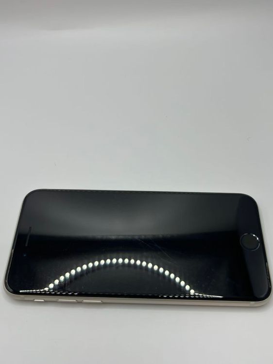 �Хåƥ꡼85��iPhone SE ��3���她�����饤��128GB �¿��ݾ���������ȯ��