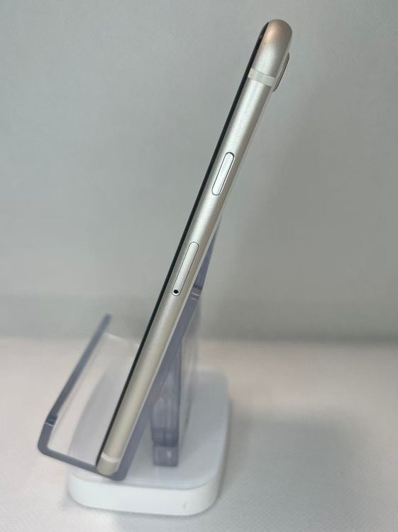 �Хåƥ꡼87��iPhone SE ��3���� �������饤�ȡ�128GB ��SIM�ե꡼