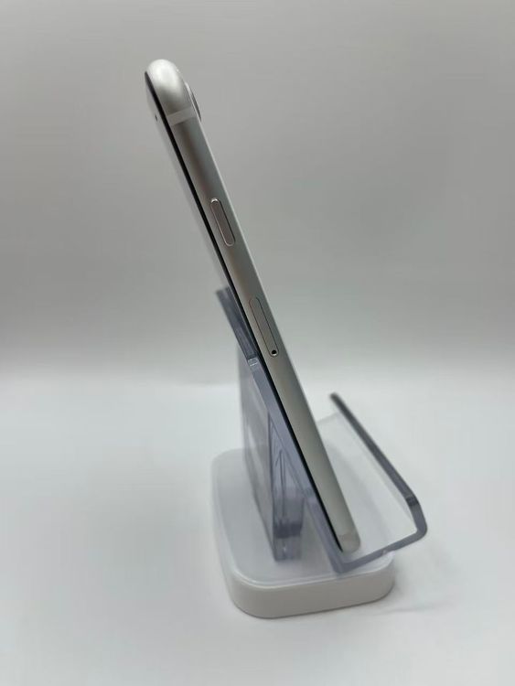 �Хåƥ꡼95��iPhone SE ��2����ۥ磻��64GB �¿��ݾ�����ȯ������