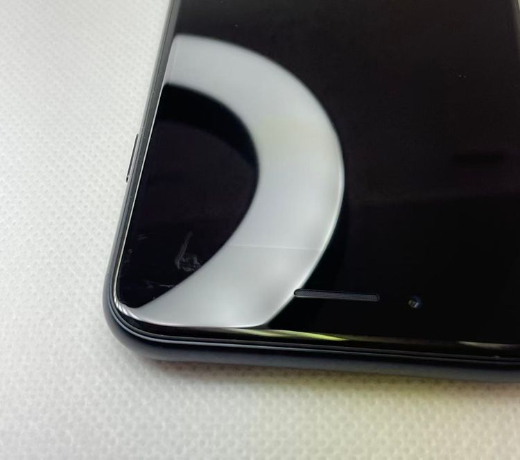 �Хƥå�100��iPhone SE ��3���� �ߥåɥʥ��ȡ�64GB ��SIM�ե꡼