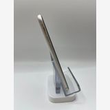 �Хåƥ꡼99��iPhone SE ��3���她�����饤��128GB �¿��ݾ���������ȯ��