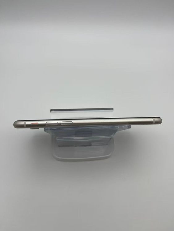 �Хåƥ꡼97����°��3�����å��դ�iPhone SE ��3���� �������饤��64GB �¿��ݾ�