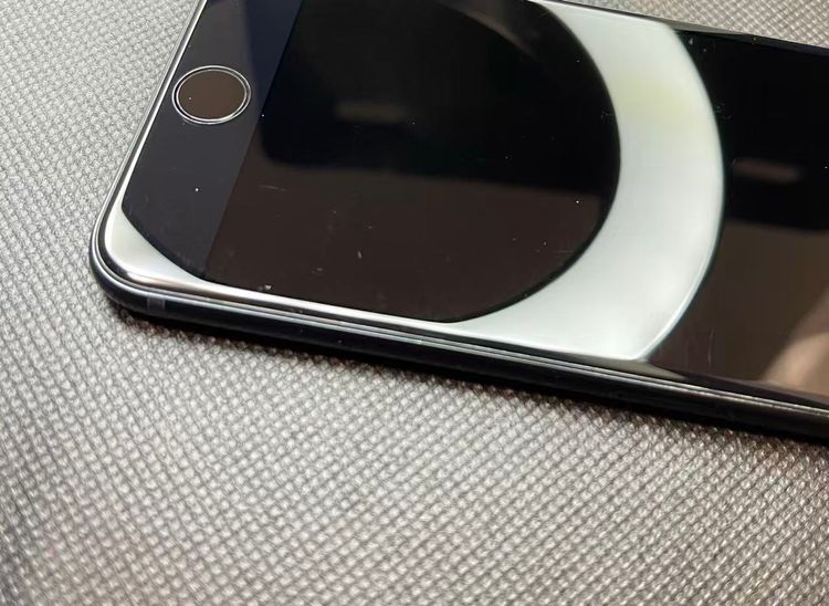 �Хåƥ꡼98��iPhone SE ��3���� �ߥåɥʥ��ȡ�64GB ���¿��ݾ� SIM�ե꡼