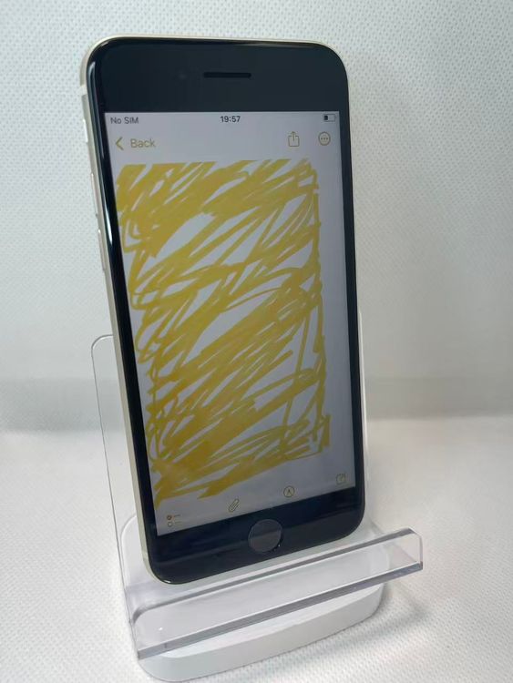 �Хåƥ꡼86��iPhone SE ��3���� �������饤�ȡ�64GB ��SIM�ե꡼�վ�����