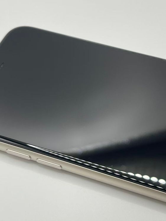 �Хåƥ꡼76����°��3�����å��դ�iPhone SE ��3���� �������饤��128GB �¿��ݾ�