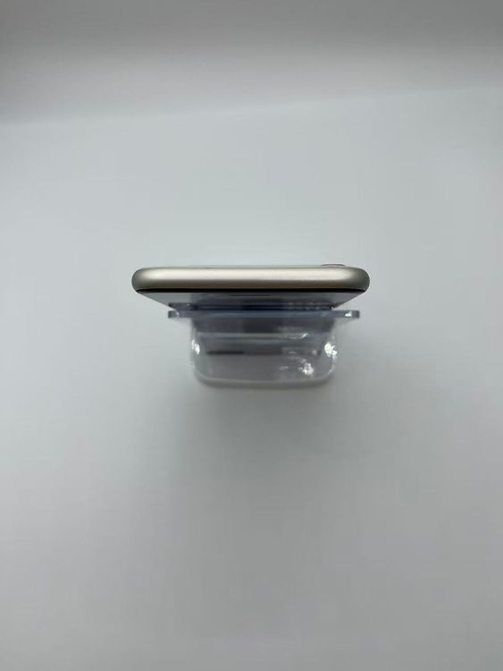 �Хƥå�90����°�ʣ����դ�iPhoneSE��3����64GB�������饤�Ȱ¿��ݾ�����ȯ��