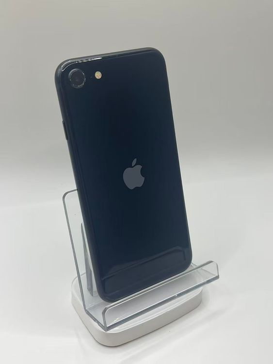 �Хåƥ꡼93����°�ʣ����դ�iPhone SE ��3���� �ߥåɥʥ���64GB �¿��ݾ�