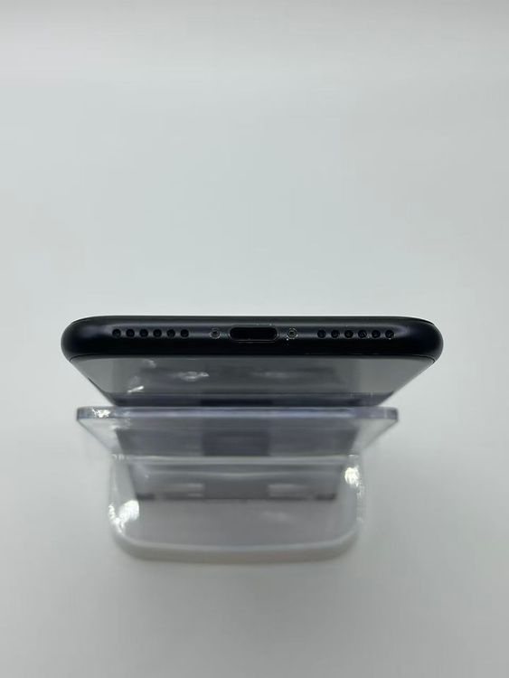 �Хåƥ꡼99�����դ�iPhone SE ��3���� �ߥåɥʥ���64GB �¿��ݾ�SIM�ե꡼