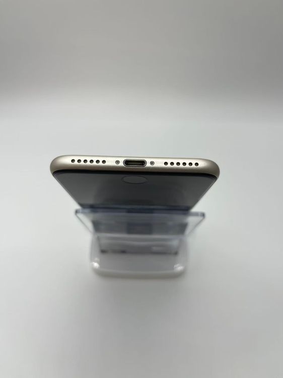 �Хåƥ꡼88����°��3�����å��դ�iPhone SE ��3���� �������饤��64GB �¿��ݾ�