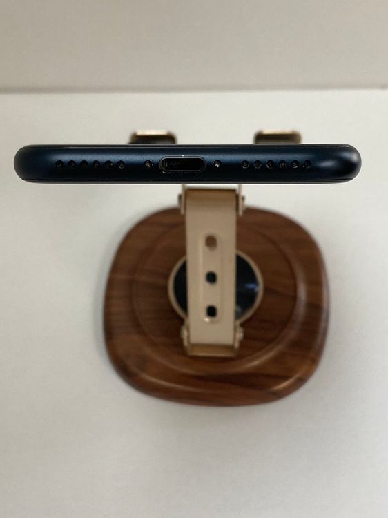 iPhoneSE3128GBߥåɥʥȡSIMե꡼ʥХƥå83