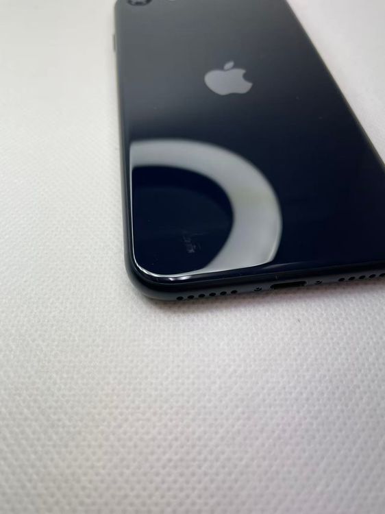 �Хåƥ꡼100��iPhone SE ��3���� �ߥåɥʥ��ȡ�64GB ��SIM�ե꡼����