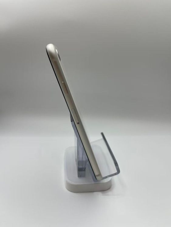 �Хƥå�90����°�ʣ����դ�iPhoneSE��3����64GB�������饤�Ȱ¿��ݾ�����ȯ��