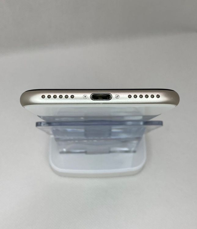 iPhoneSE3128GB饤SIMե꡼ʥХƥå86