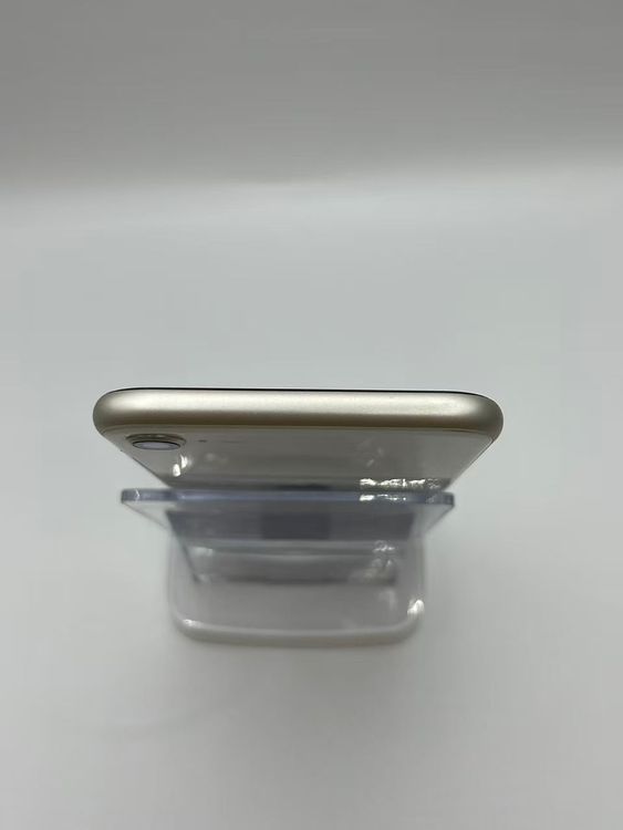 �Хåƥ꡼100��iPhone SE ��3���她�����饤��128GB �¿��ݾ���������ȯ��