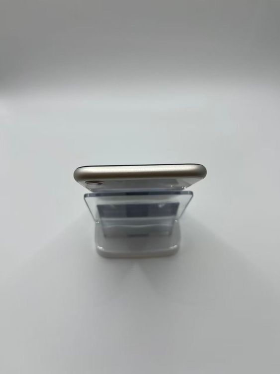 �Хåƥ꡼86����°�ʣ����դ�iPhone SE ��3���� �������饤��64GB �¿��ݾ�
