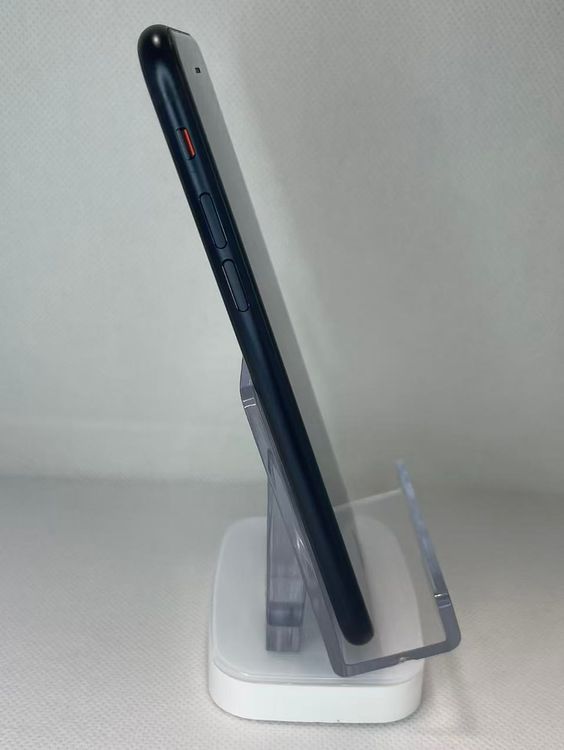 �Хåƥ꡼99��iPhone SE ��3���� �ߥåɥʥ��ȡ�64GB ��SIM�ե꡼�¿��ݾ�