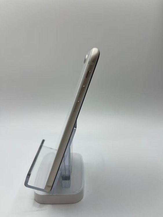 �Хƥå�83�����դ�iPhoneSE��3����64GB�������饤�Ȱ¿��ݾ�����ȯ��