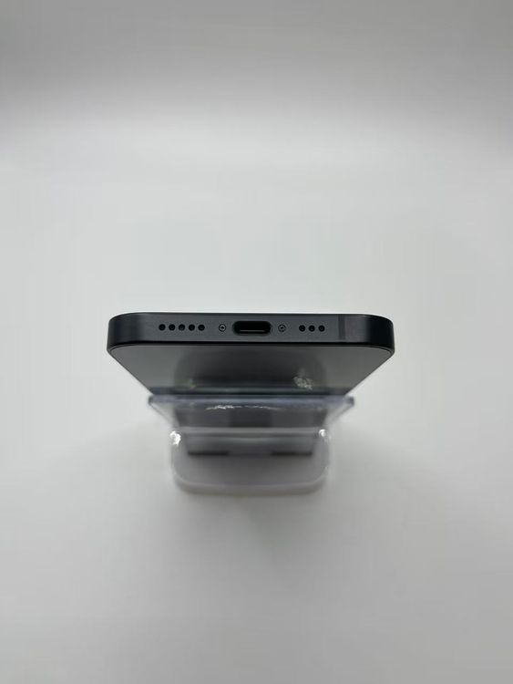 �Хåƥ꡼93��iPhone 16e128GB �֥�å����¿��ݾ� SIM�ե꡼