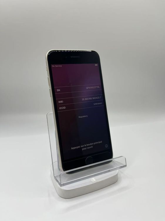 �Хåƥ꡼86����°��3�����å��դ�iPhone SE ��3���� �������饤��64GB �¿��ݾ�