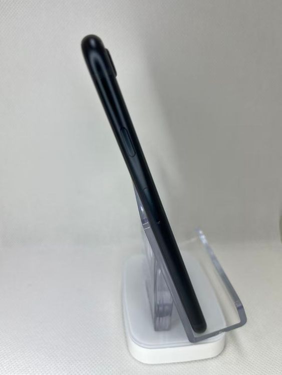 �Хåƥ꡼100��iPhone SE ��3���� �ߥåɥʥ��ȡ�64GB ��SIM�ե꡼����