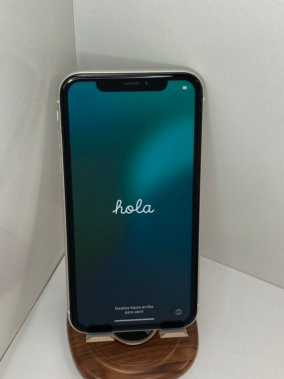 iPhone11 64GBۥ磻SIMե꡼ʥХƥå98¨ȯ