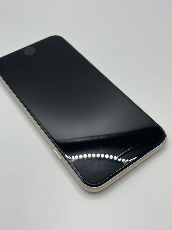�Хåƥ꡼100��iPhone SE ��3���她�����饤��256GB �¿��ݾ���������ȯ��