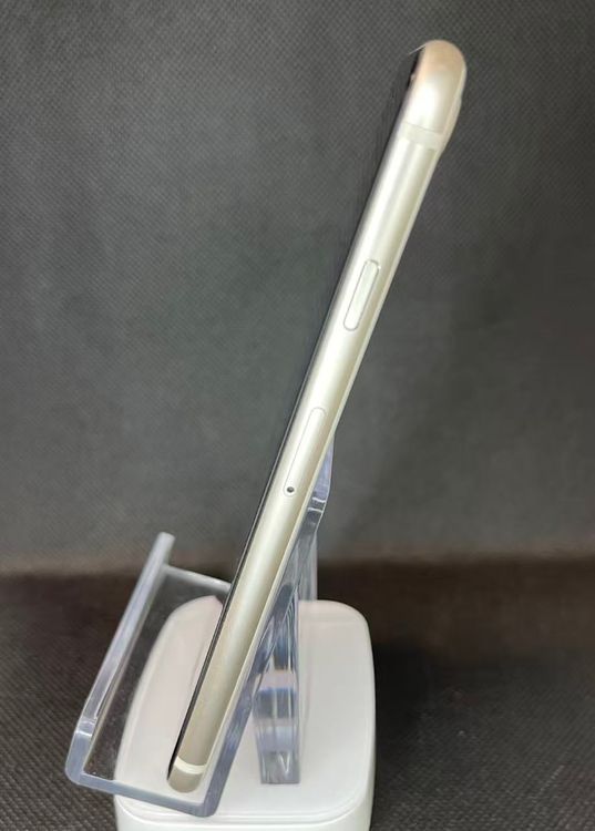 �Хåƥ꡼84��iPhoneSE��3����64GB�������饤��SIM�ե꡼ �¿��ݾ�����ȯ��