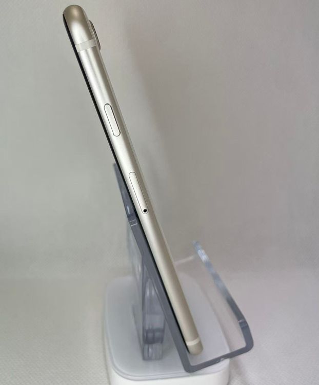 �Хåƥ꡼86��iPhoneSE��3����128GB�������饤��SIM�ե꡼����ȯ��