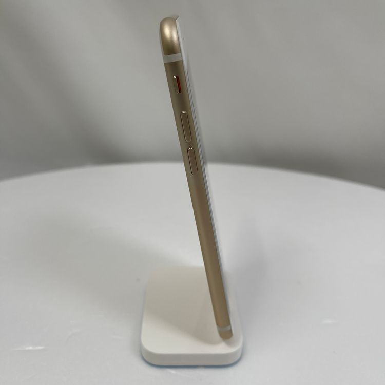 iPhone 7  32GB �������  SIM���å�����Ѥ�