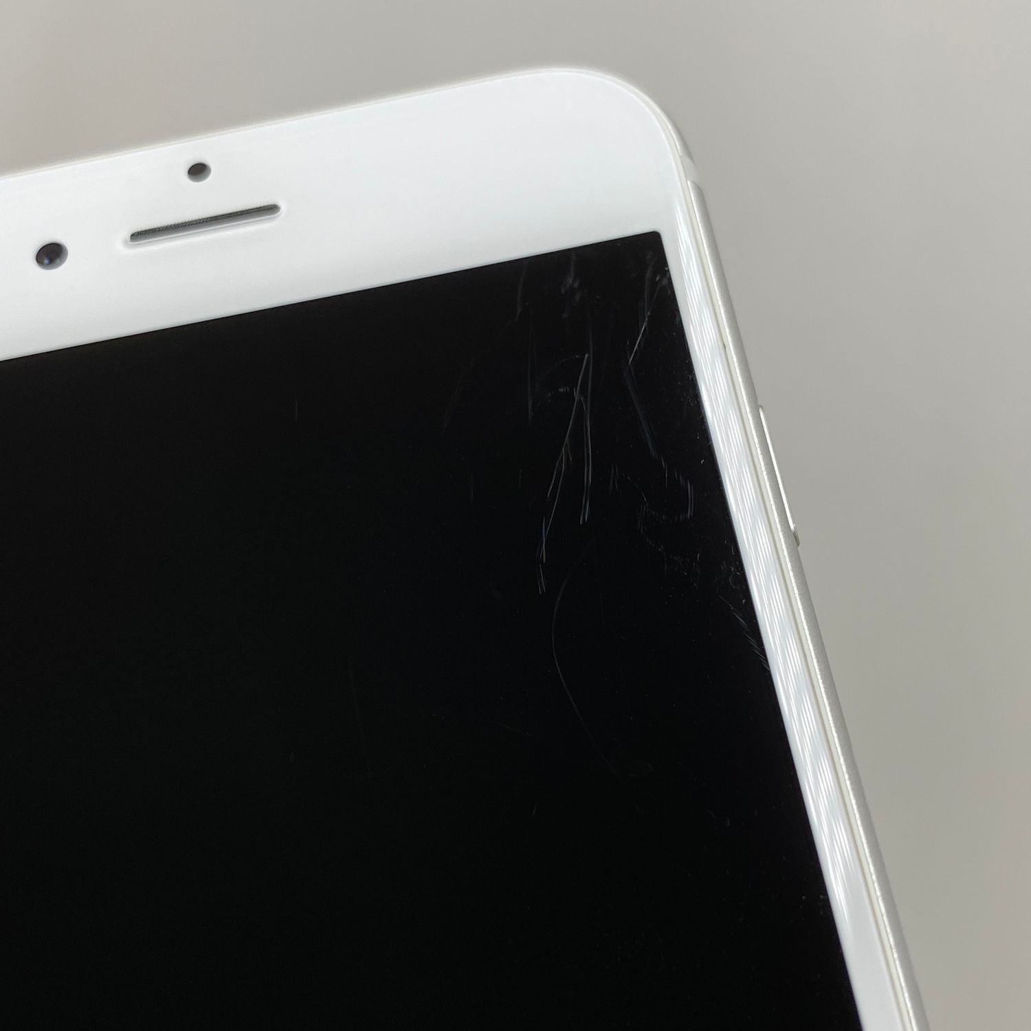 ムスビー｜iPhone 6s 16GB シルバー 84% SIMロック解除済み【iPhone6s 